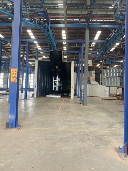 Wuhan Lincheng Longyue Automobile Sales Co., Ltd. linia produkcyjna producenta