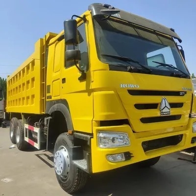 Masa całkowita pojazdu 10-15T Sinotruck HOWO 6X4 Dump Truck Tipper 371HP 360° Kamera tylna